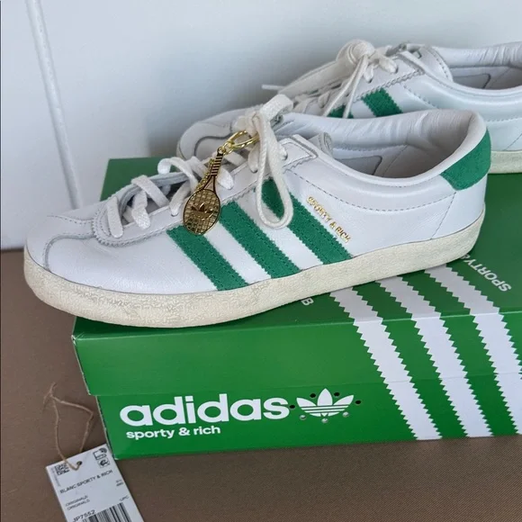 Adidas Blanc Sporty & Rich White and Green Sneakers with Gold Charm - Picture 4 of 7